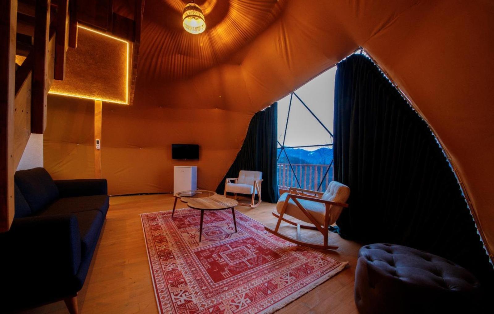 Zedome Panorama Hotel ทรับซอน ภายนอก รูปภาพ